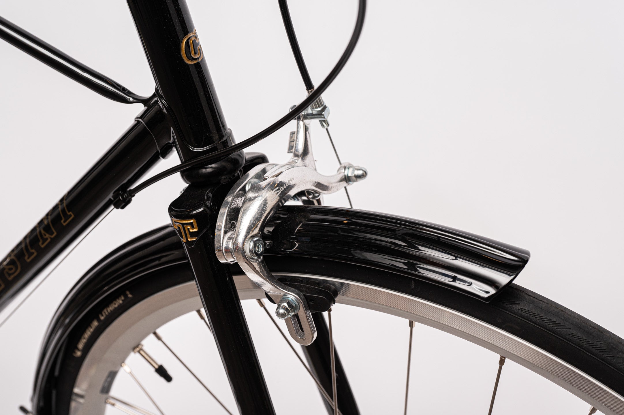 Chesini Torpedo — Verona atelier studio frame