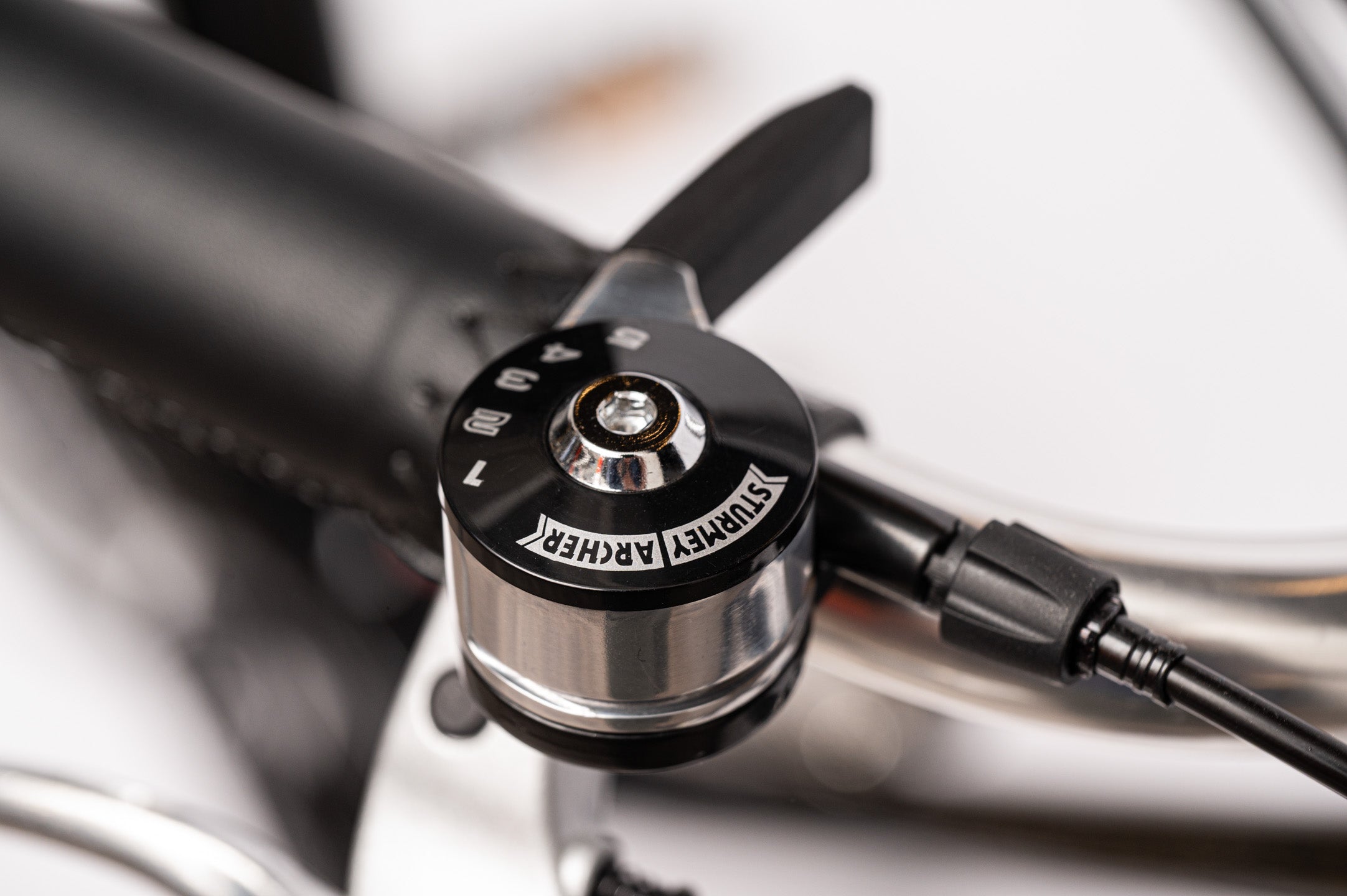Chesini Torpedo — Verona atelier studio frame