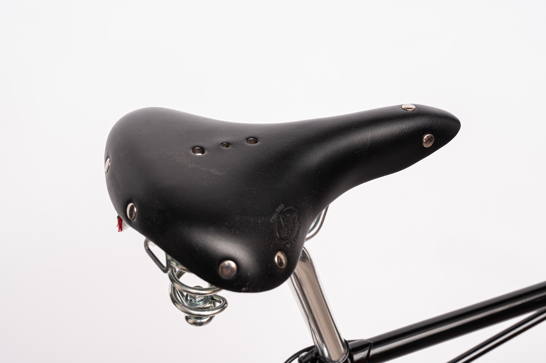 Chesini Torpedo — Verona atelier studio frame