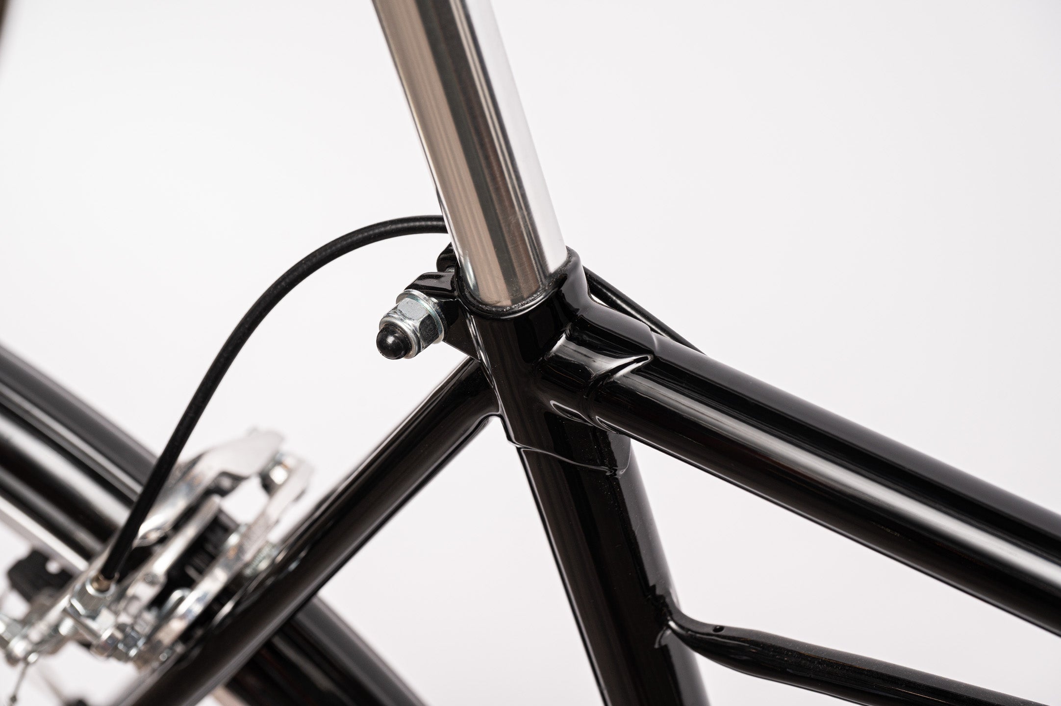 Chesini Torpedo — Verona atelier studio frame