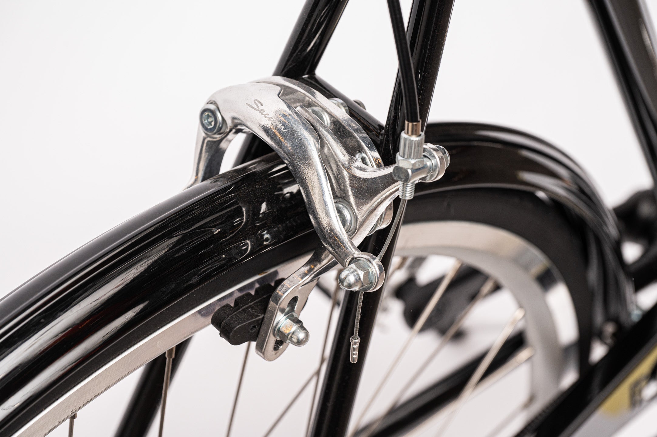 Chesini Torpedo — Verona atelier studio frame